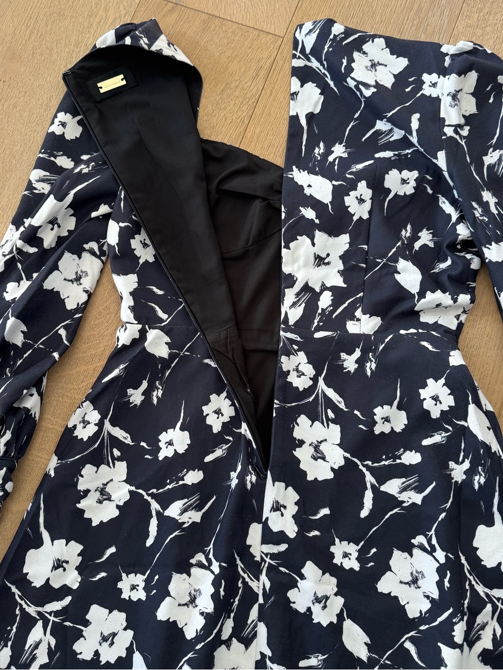 Alexia Admor Travi Midi Dress Woman’s - Picture 6 of 12
